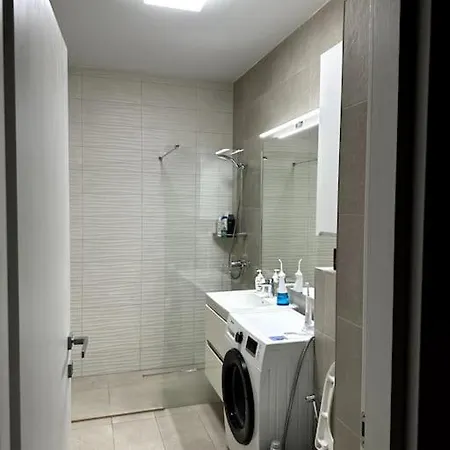 Opulence: Luxe Airbnb Haven Cluj-Napoca